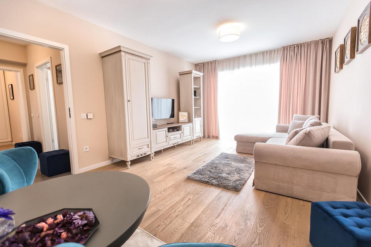 Cosmopolit Booking Braşov Exterior foto