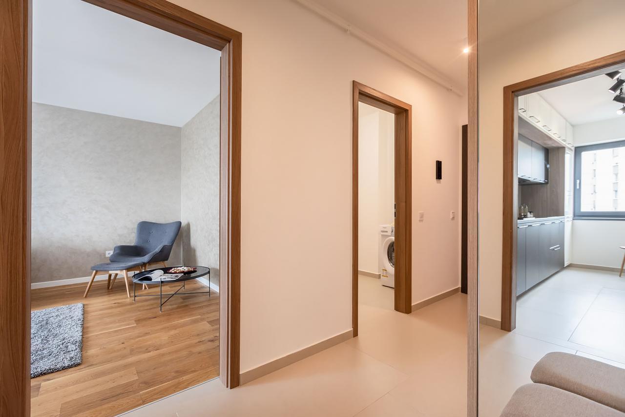 Cosmopolit Booking Braşov Exterior foto